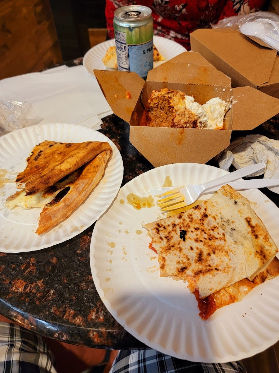 Rina's Pizzeria & Cafe-7